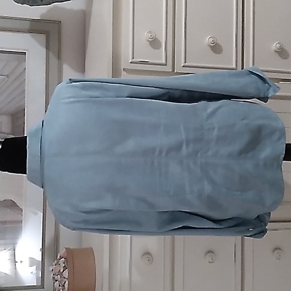 Cutter and Buck Jacket - Picture 2 of 3